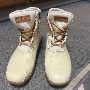 Sperry Tan and Cream Waterproof Boots
